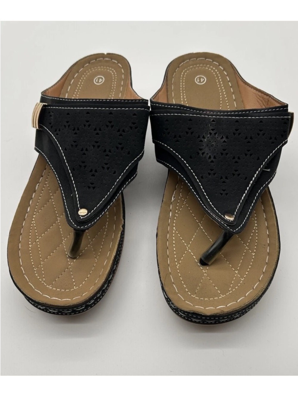 Women's Black Laser-Cut Thong Sandals with Quilted Footbed
